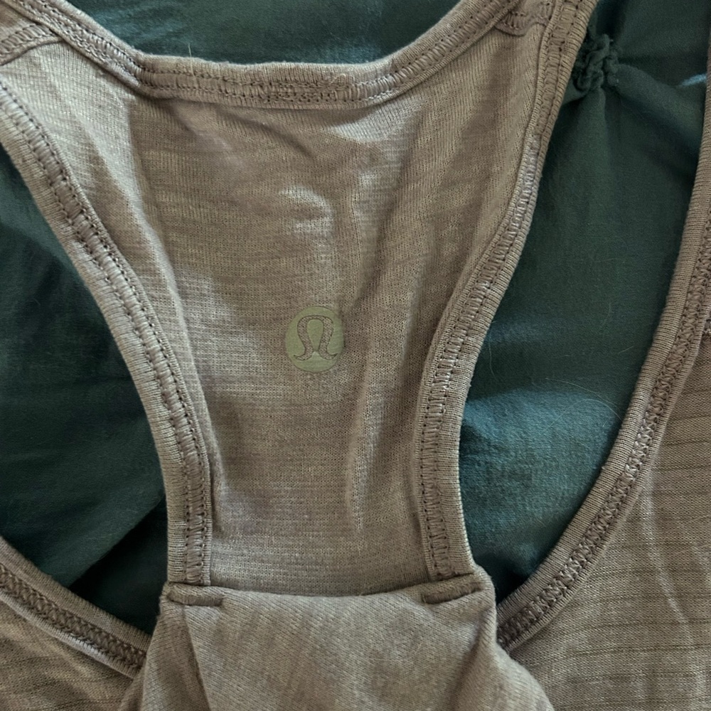 Lululemon Tank - Picture 3 of 5